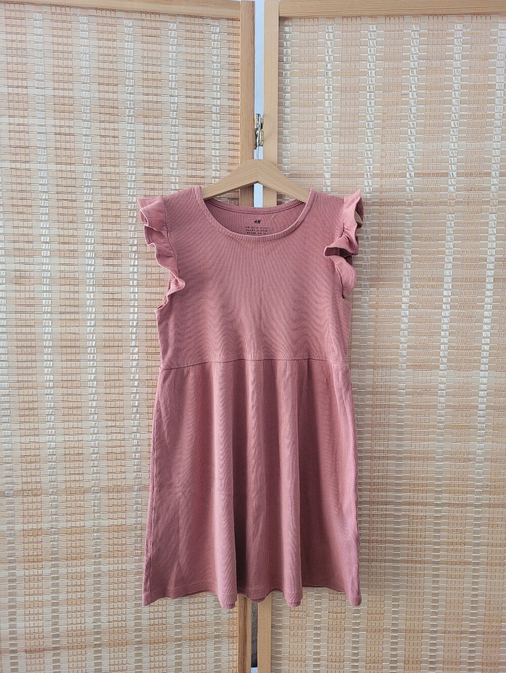 H&M Dusty Rose Ruffle Sleeve Knit Dress